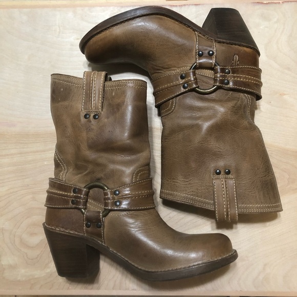 round toe harness boots